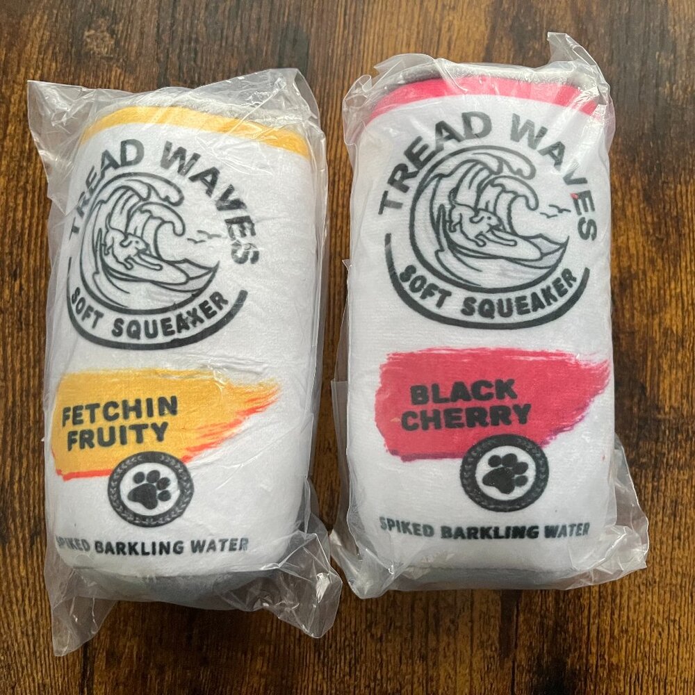 Tread Waves Soft Squeaker Dog Toy Bundle – Black Cherry & Fetchin’ Fruity (New S